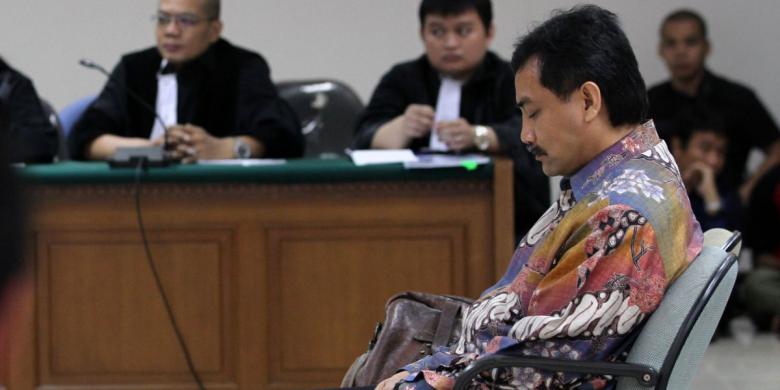 Sidang Perdana Andi Mallarangeng