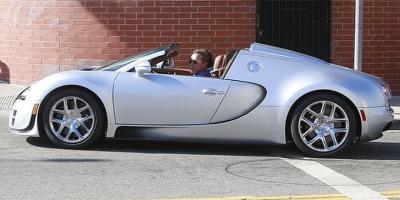 Jual Unimog, Arnold Beli Bugatti Veyron
