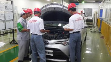 Belajar Jadi Karyawan Pabrik Toyota yang Andal