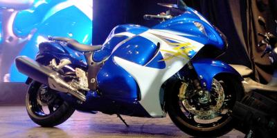 4 Moge Suzuki Meluncur untuk 4 Karakter