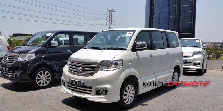 Jajal Jalan Mundur Suzuki New APV Luxury - Kompas.com
