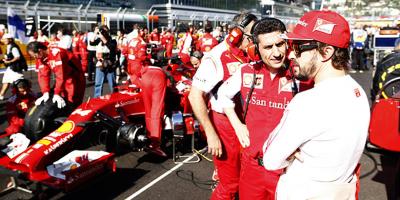 Alonso Tinggalkan Ferrari