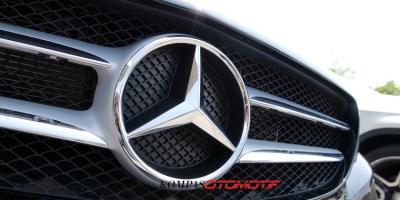 Mercedes-Benz Tergelincir di AS