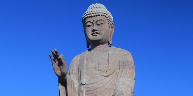 Tahun Baru di Patung Buddha Tertinggi di Dunia - Kompas.com