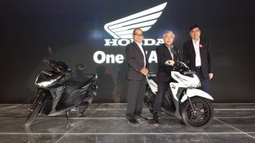 Duet Honda Vario Terbaru Ramaikan Pasar Skutik