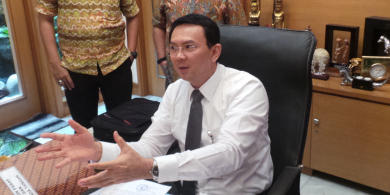 Ahok Cari Celah Hukum Loloskan Bus Tingkat "Tahir 