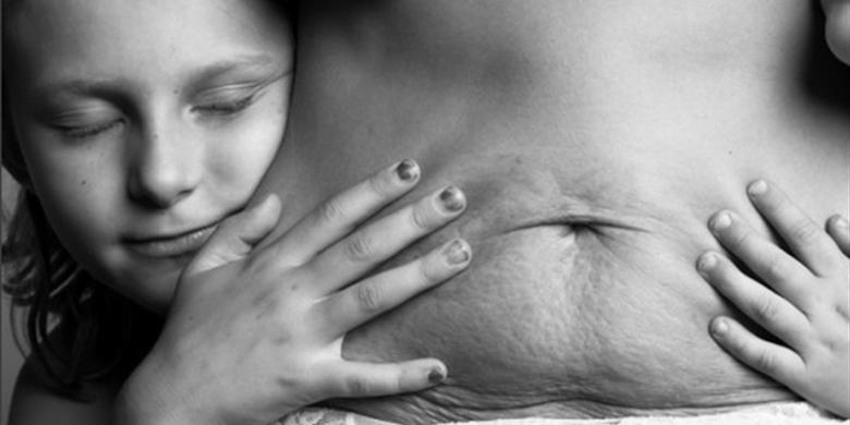Mengharukan Seorang Fotografer Abadikan Jejak Kehidupan Perempuan Mengharukan Seorang Fotografer Abadikan Jejak Kehidupan Perempuan