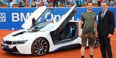 Andy Murray Bawa Pulang BMW i8