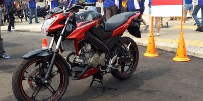 Yamaha V-Ixion Pakai Jubah Baru dan Sudah Euro III