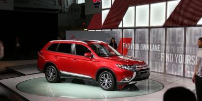 Mitsubishi Outlander 2016 Lebih Murah Rp 2,6 Juta