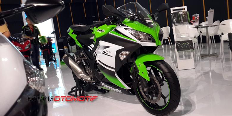 Kawasaki Ninja 300 Eksklusif Pangkas Harga