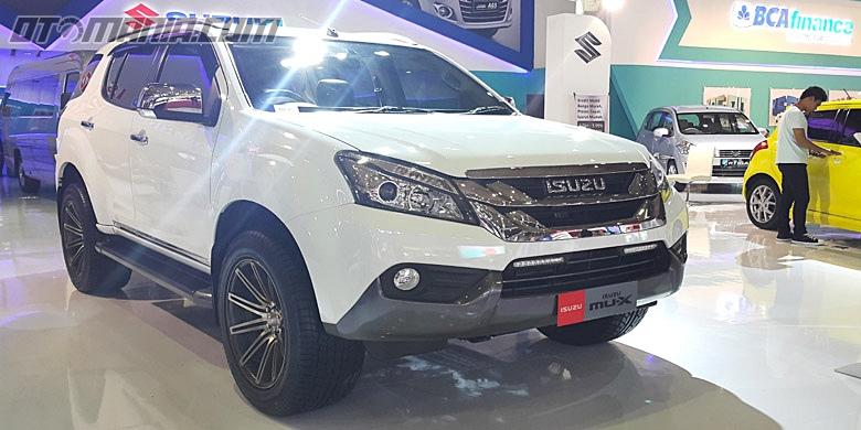 Diskon Isuzu sampai Rp 33 Juta di IIMS 2015