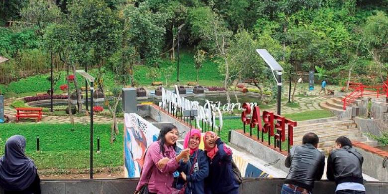 Di Balik Indahnya Taman Kota Kilasdaerahkompascom