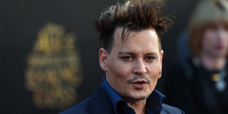 Johnny Depp Jadi Aktor Berbayaran Terlalu Mahal