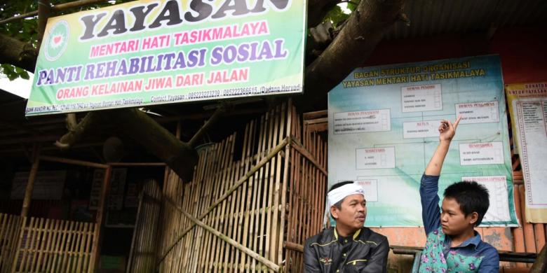 Sampai Ada Sayembaranya di Purwakarta, Penderita Penyakit 