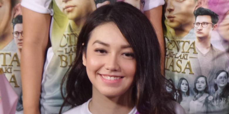 Kata Kata Bijak Film Cinta Laki Laki Biasa