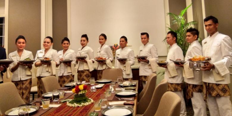Makan ala "Rijstaffle" di Bioskop Tertua Jakarta