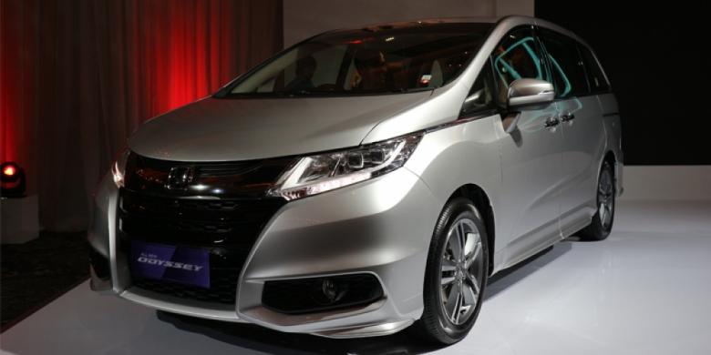 New Honda Odyssey Tampil Lebih Eksklusif Kompas All New Honda Odyssey 2017 Ghulam Kompasotomotif