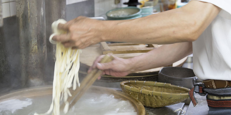 Teuchimenho Maruichi adalah kedai mie legendaris di Nagoya, Jepang.