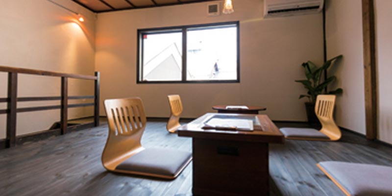 Ruang Otyobo by Engawa Cafe ini merupakan hasil renovasi dari rumah tradisional di daerah Kyoto, Jepang