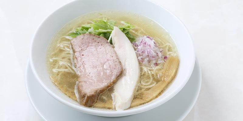 Jika ingin mencari ramen yang tak biasa di Jepang, cobalah ke Saitama. Noodle Kitchen KYO menggunakan air dengan tingkat kemurnian tinggi agar kuah dapat meresap ke dalam mie ramen dengan sempurna.
