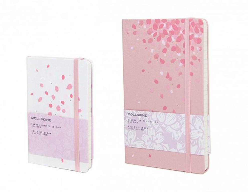 notes MOLESKINE edisi terbatas berdesain sakura