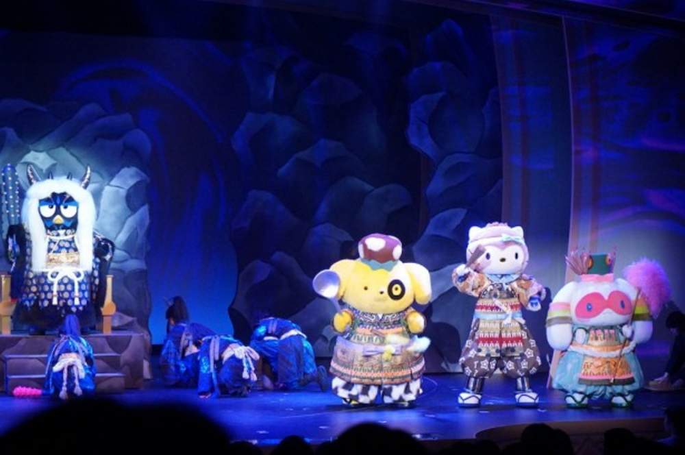 KAWAII KABUKI -Momotaro at Hello Kitty Kabuki Theater-
