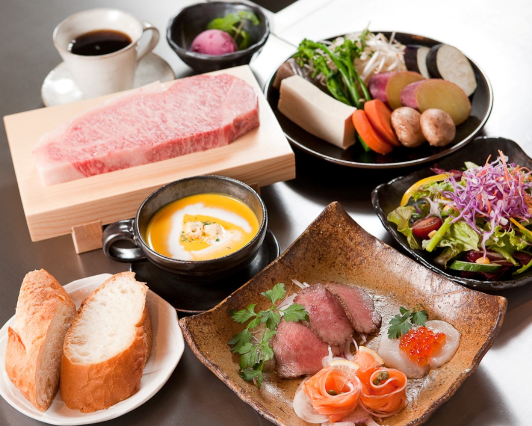 Set menu makan siang di Kobe Steak Ishida 