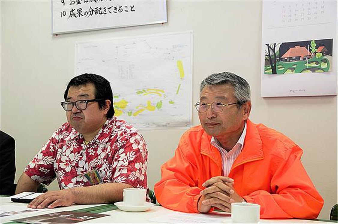 Kanan: Suntopia World Managing Director, Osamu Takahashi, Kiri: Planning Division Chief, Takeshi Saito.