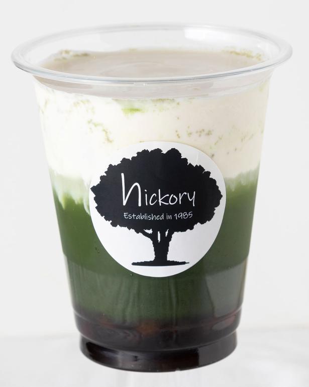 Perpaduan jus hijau dan tapioka manis di Sekai-ichi Mazui Tapioca yang dijual dengan harga 450 yen.