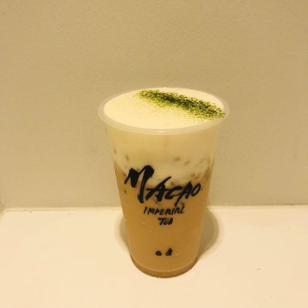 Cheese Alisan Milk Tea yang dijual dengan harga 550 yen (belum termasuk pajak) menggabungkan aroma teh yang kaya dan keju.