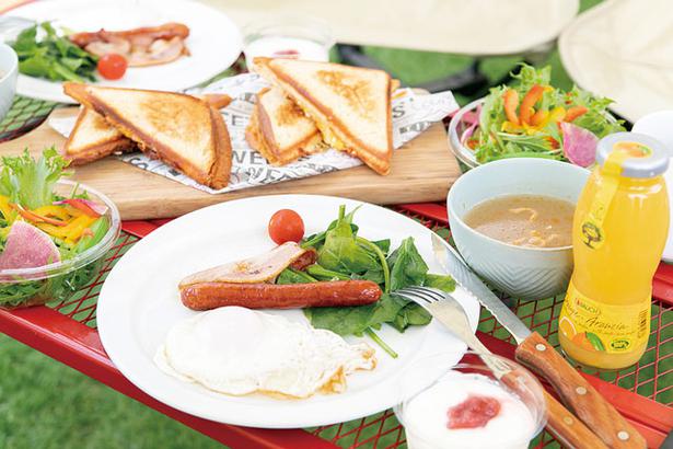 Coba memasak sarapan bersama anak.