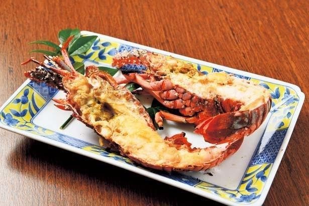 Lobster Ise Panggang (mulai dari 2.500 yen, tersedia sepanjang tahun).