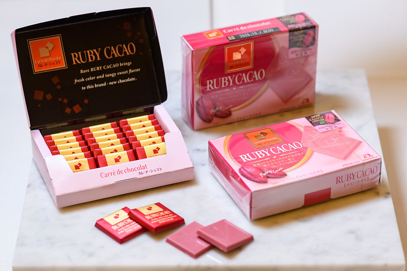 Carré de Chocolat  RUBY by Morinaga