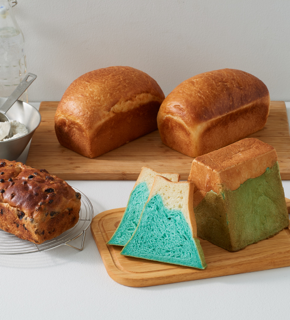 Roti-roti Fujisan Shokupan yang terinspirasi dari Gn. Fuji.