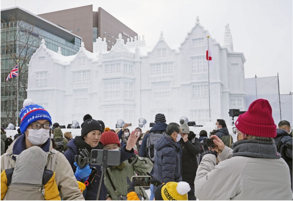 Festival Salju Sapporo menarik perhatian wisatawan lokal hingga mancanegara