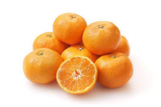 Mikan atau jeruk mandarin khas Prefektur Ehime, wilayah Shikoku, Jepang.