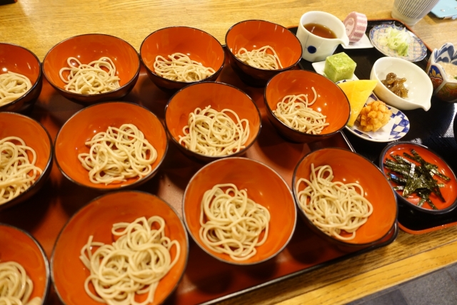 Wanko soba, salah satu makanan khas Prefektur Iwate, wilayah Tohoku, Jepang. (KARAKSA MEDIA PARTNER)