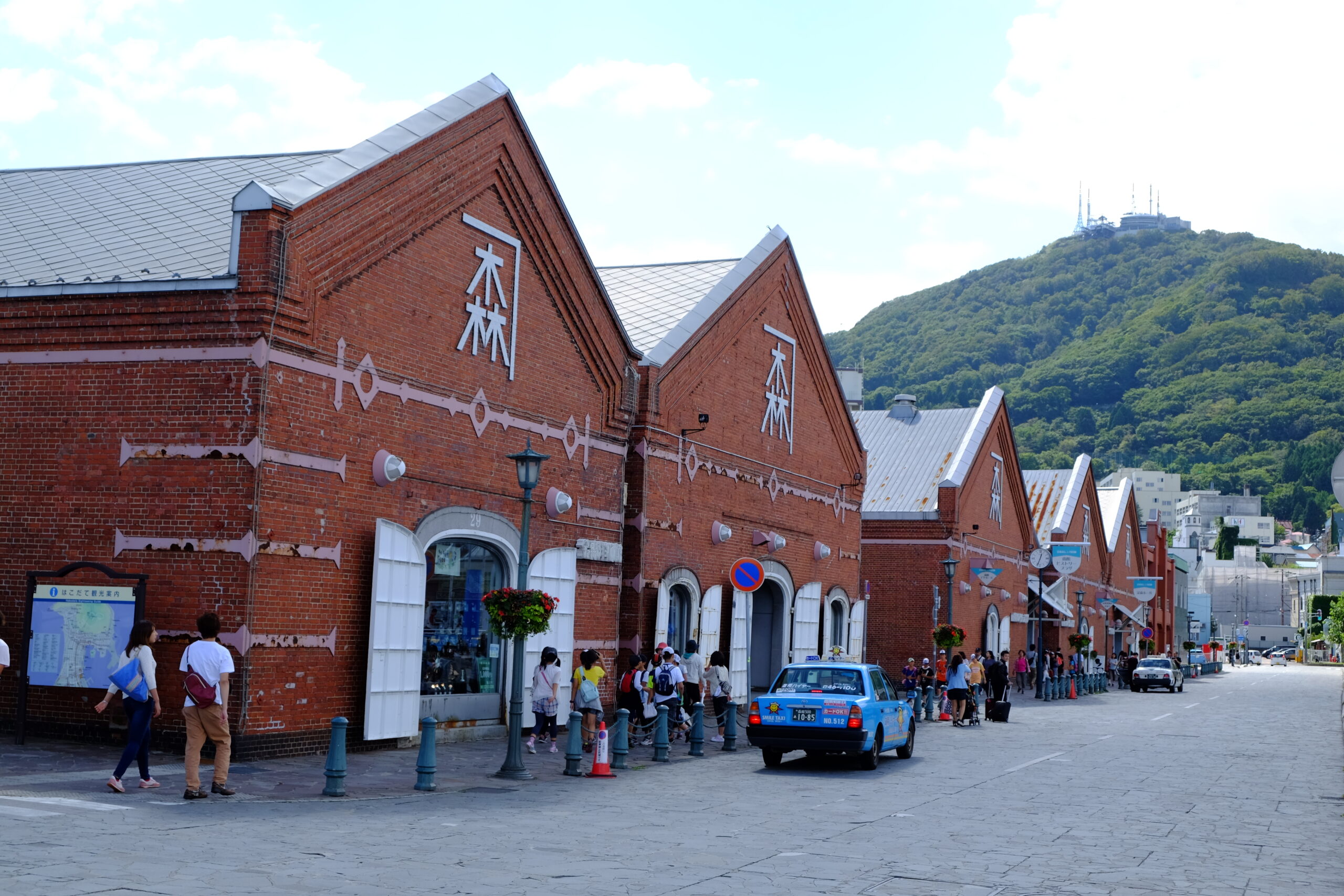 Kanemori Red Brick Warehouse di Hakodate, Hokkaido. (HAKODATE OFFICIAL TRAVEL GUIDE HOKKAIDO/HAKODATE PHOTO LIBRARY)