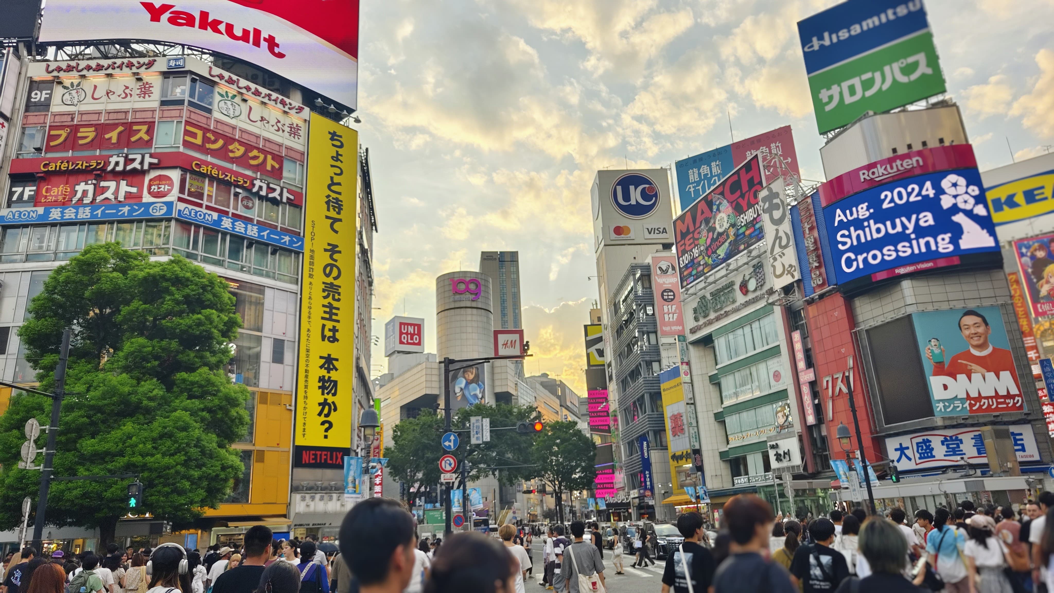 Shibuya Crossing di Tokyo, Jepang. (KARAKSA MEDIA PARTNER)