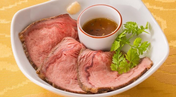 Menu Spesial Marronnier Gate Ginza 2 Premium Course - Misuji no Jikase Roast Beef.