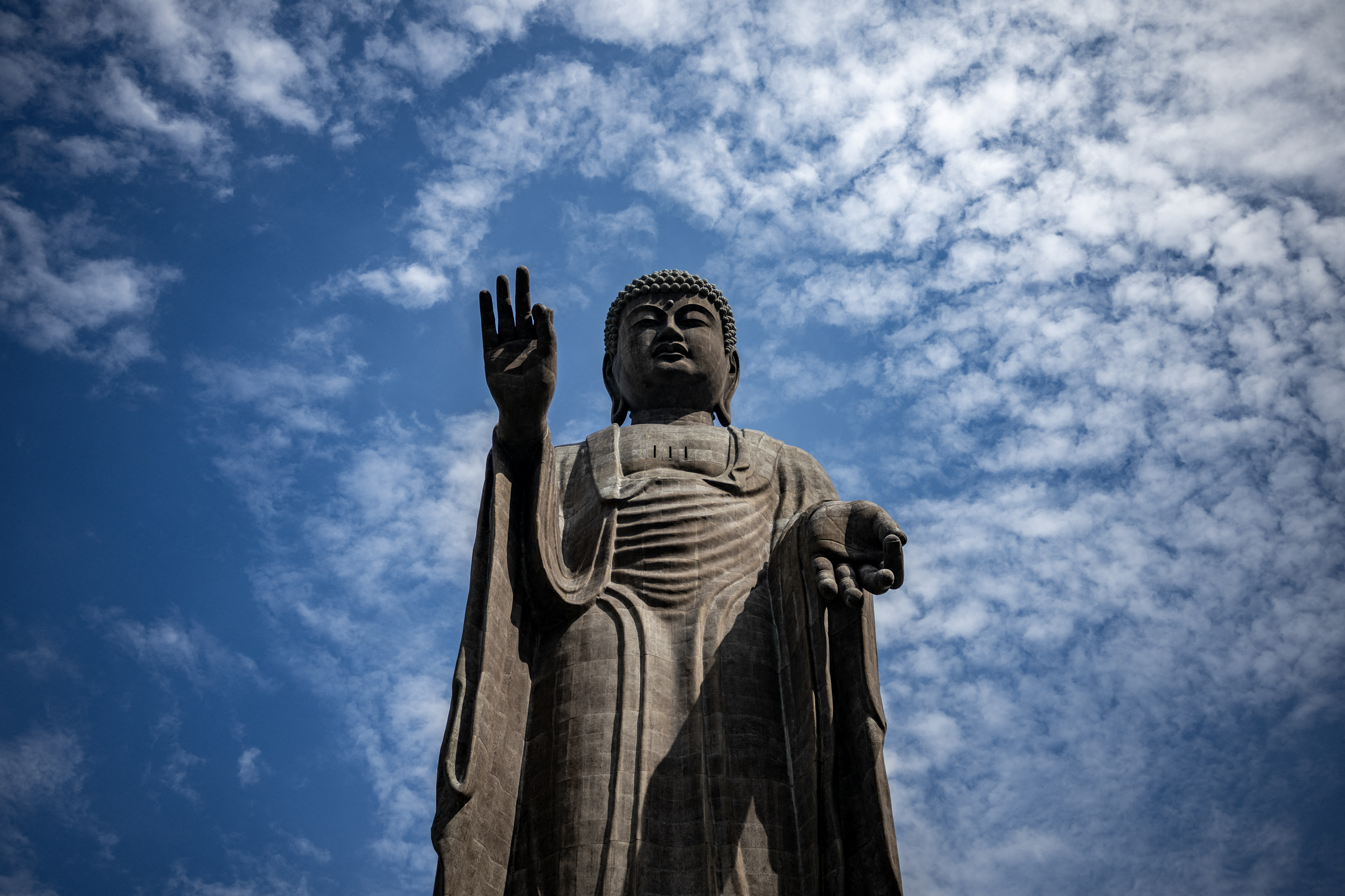 Ushiku Daibutsu, patung Buddha perunggu tertinggi dunia di Kota Ushiku, Prefektur Ibaraki, Jepang. (AFP/PHILIP FONG)