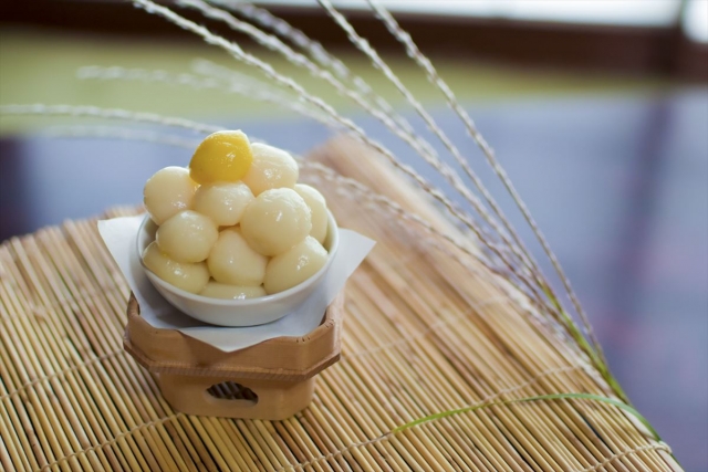 Dango, kue khas Jepang yang melambangkan bulan. (KARAKSA MEDIA PARTNER)