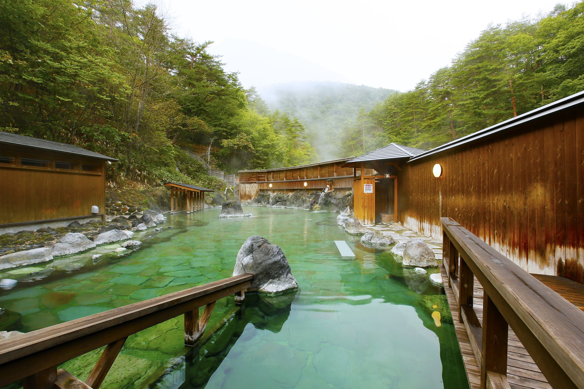 Kusatsu Onsen, kota air panas di Prefektur Gunma, Jepang. (©JNTO)