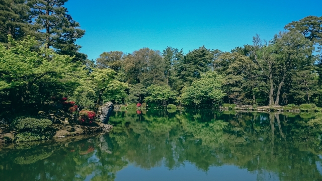 Kenroku-en di Kanazawa, salah satu taman terindah di Jepang.