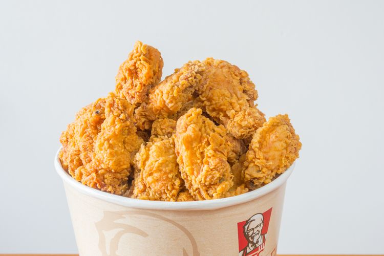 Tradisi unik orang Jepang, makan ayam goreng KFC saat Natal. 