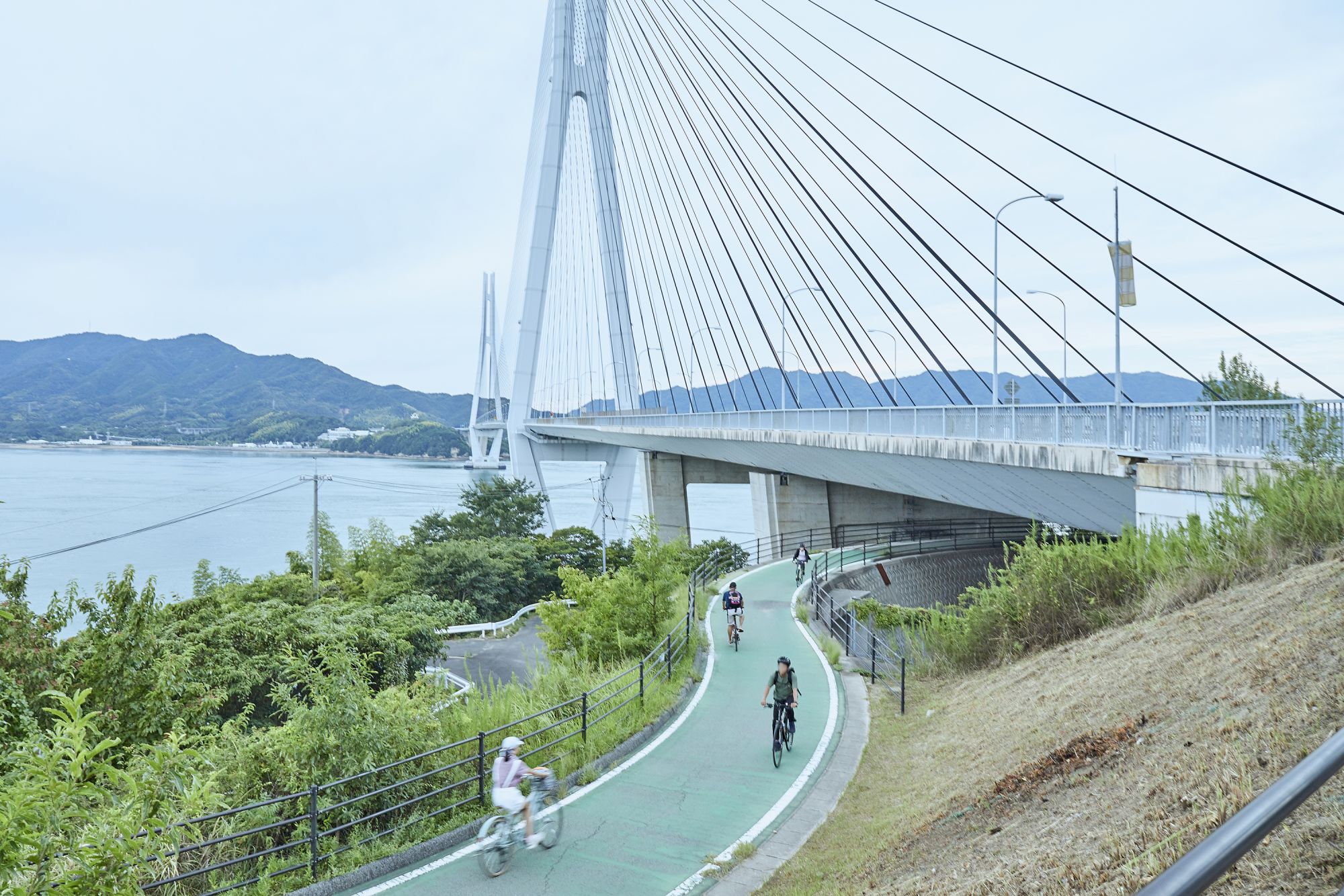 Jalur sepeda Shimanami Kaido di Prefektur Ehime, Jepang.