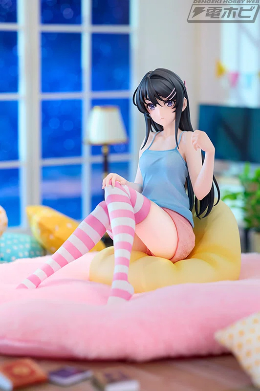 Action figure Mai Sakurajima dari anime Rascal Does Not Dream of Bunny Girl Senpai.