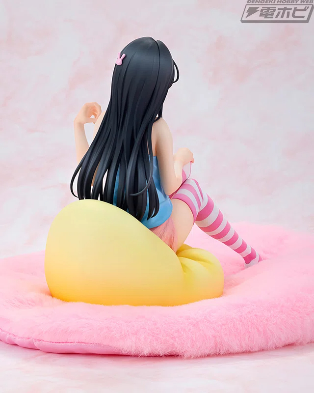 Action figure Mai Sakurajima dari anime Rascal Does Not Dream of Bunny Girl Senpai.