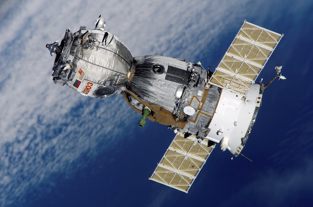 Ilustrasi satelit.